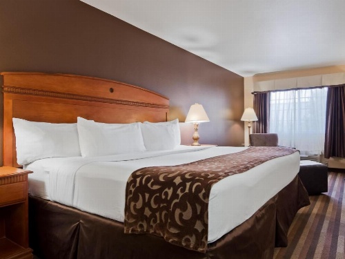 Best Western Manhattan Inn image 20