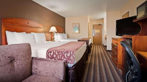 Best Western Manhattan Inn image 3