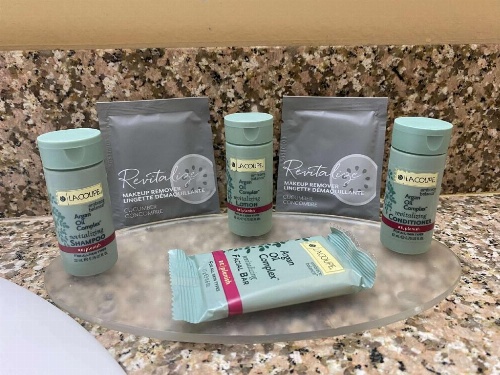 Best Western Manhattan Inn image 8