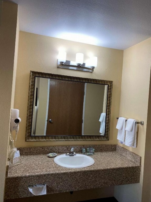 Best Western Manhattan Inn image 9